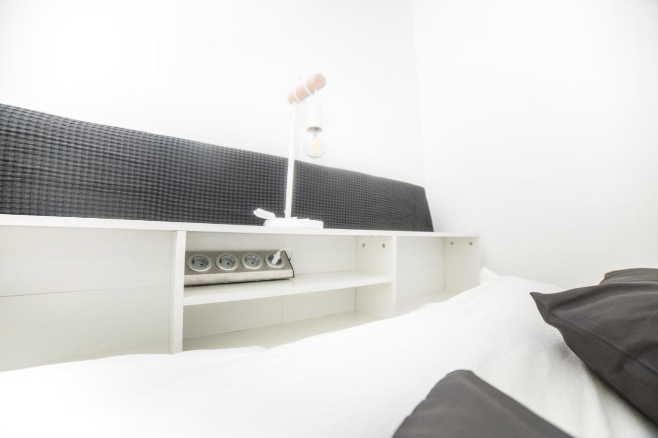 City Centre Hidden Gem! Apartment For Up To 3 People Brüsszel Kültér fotó