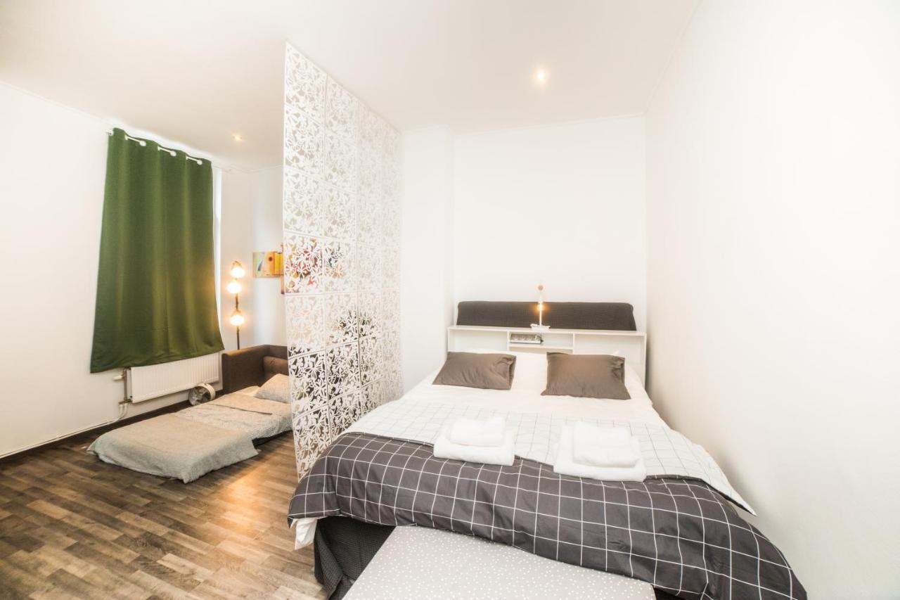 City Centre Hidden Gem! Apartment For Up To 3 People Brüsszel Kültér fotó