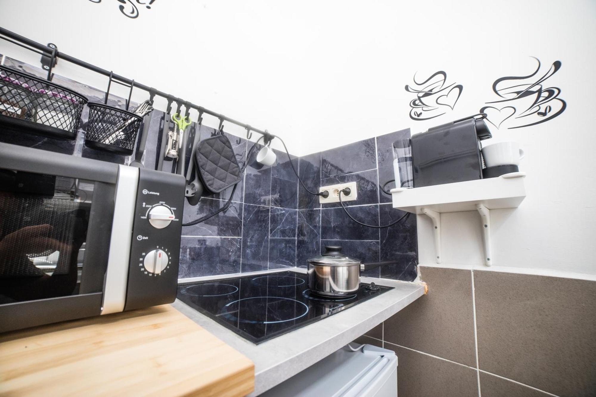 City Centre Hidden Gem! Apartment For Up To 3 People Brüsszel Kültér fotó